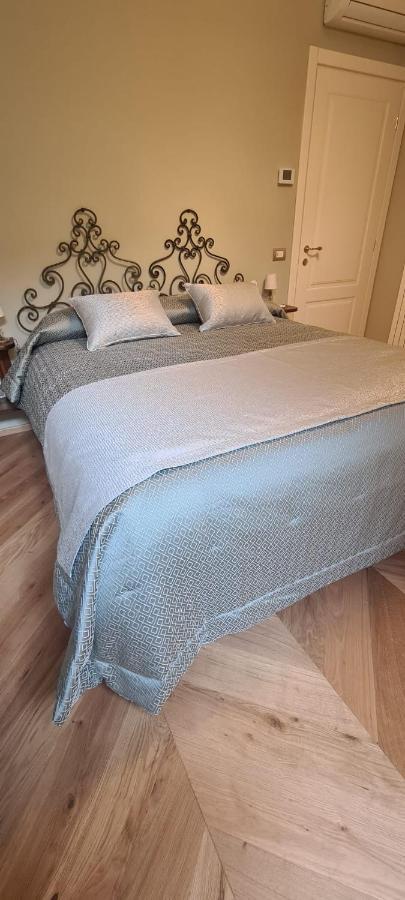 코모 Al Molo Di Sant'Agostino B&B 외부 사진