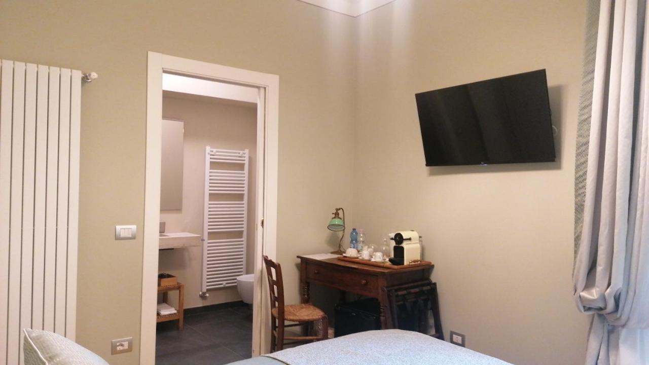 코모 Al Molo Di Sant'Agostino B&B 외부 사진