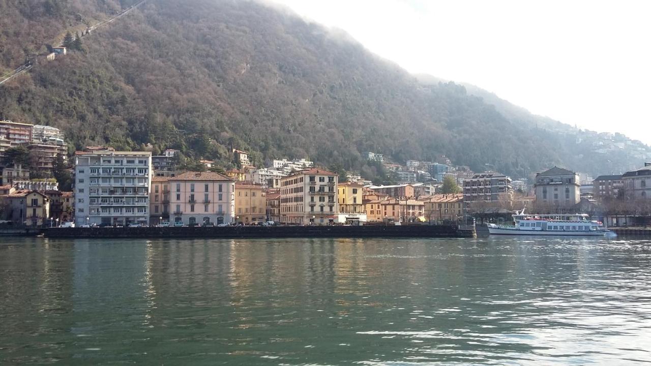 코모 Al Molo Di Sant'Agostino B&B 외부 사진